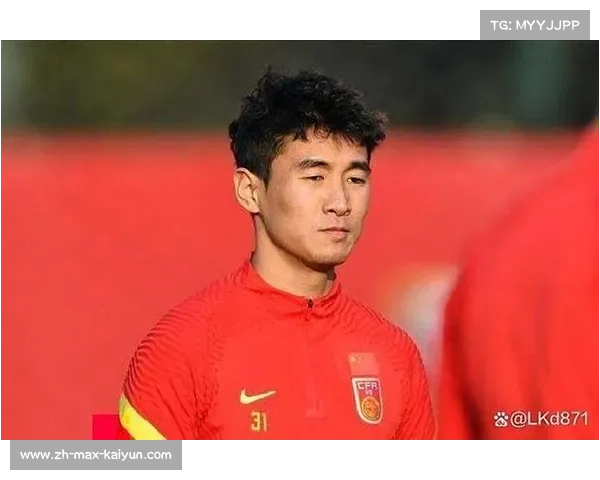 韦世豪助攻帽子戏法助力成都蓉城5-1大胜云南玉昆稳居助攻榜次席 韦世豪助攻帽子戏法助力成都蓉城5-1大胜云南玉昆稳居助攻榜次席